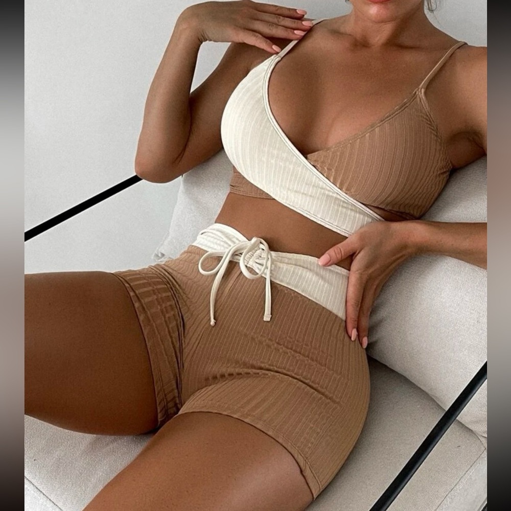 CUTE BRAND NEW Brown & Creme Two-Piece Swimsuit